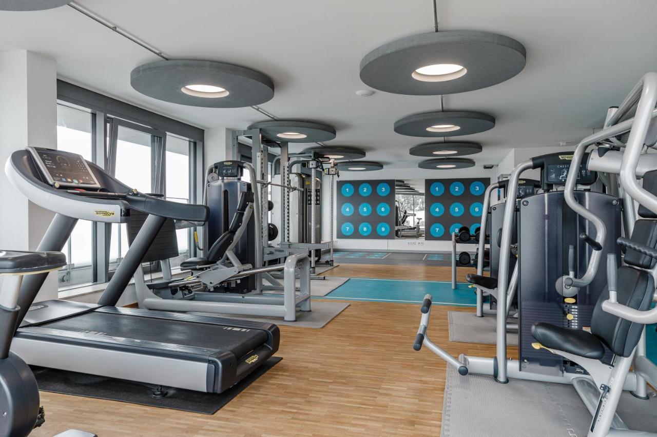 Brucklyn Suites Erlangen Exteriör bild