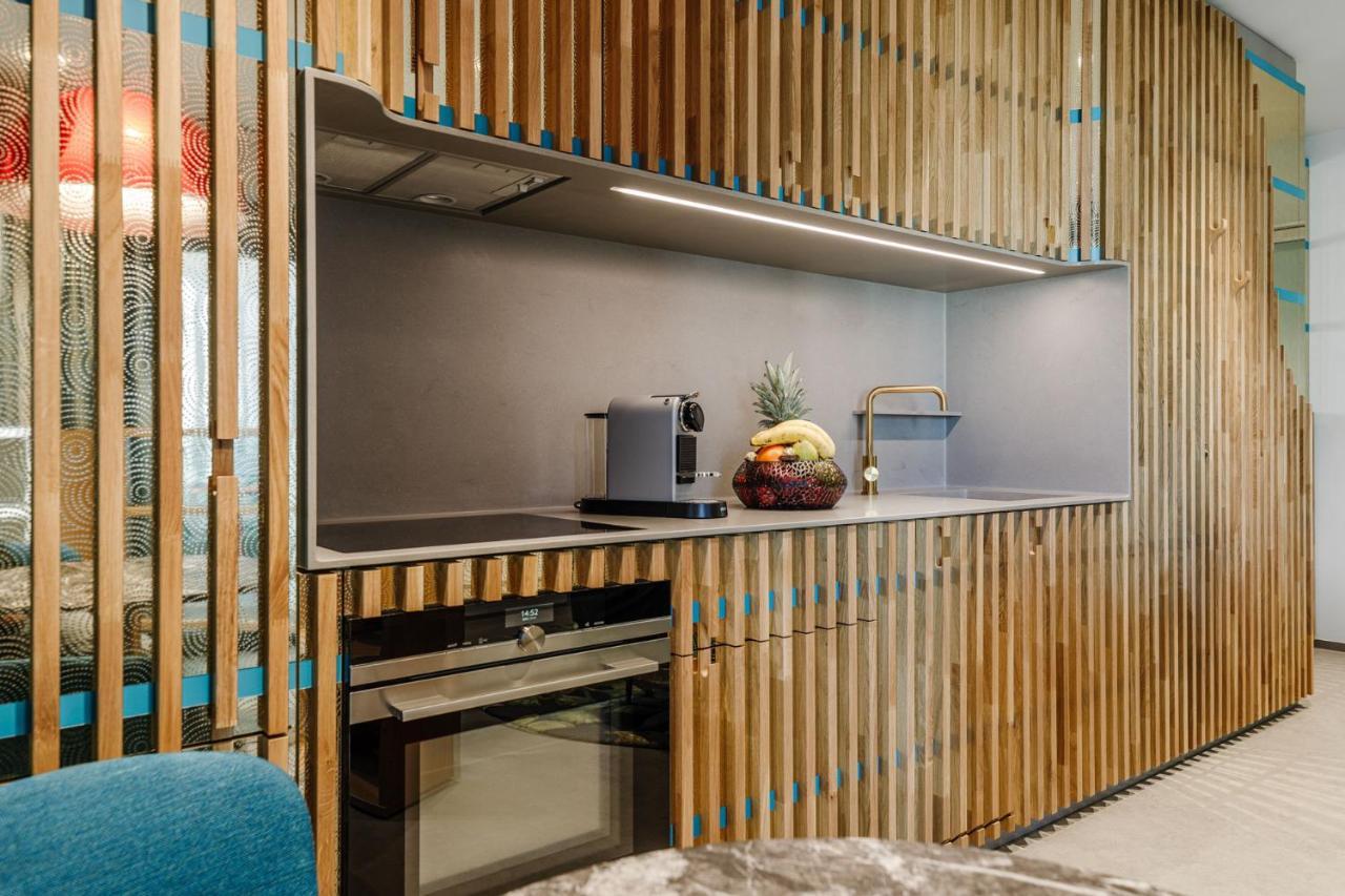 Brucklyn Suites Erlangen Exteriör bild